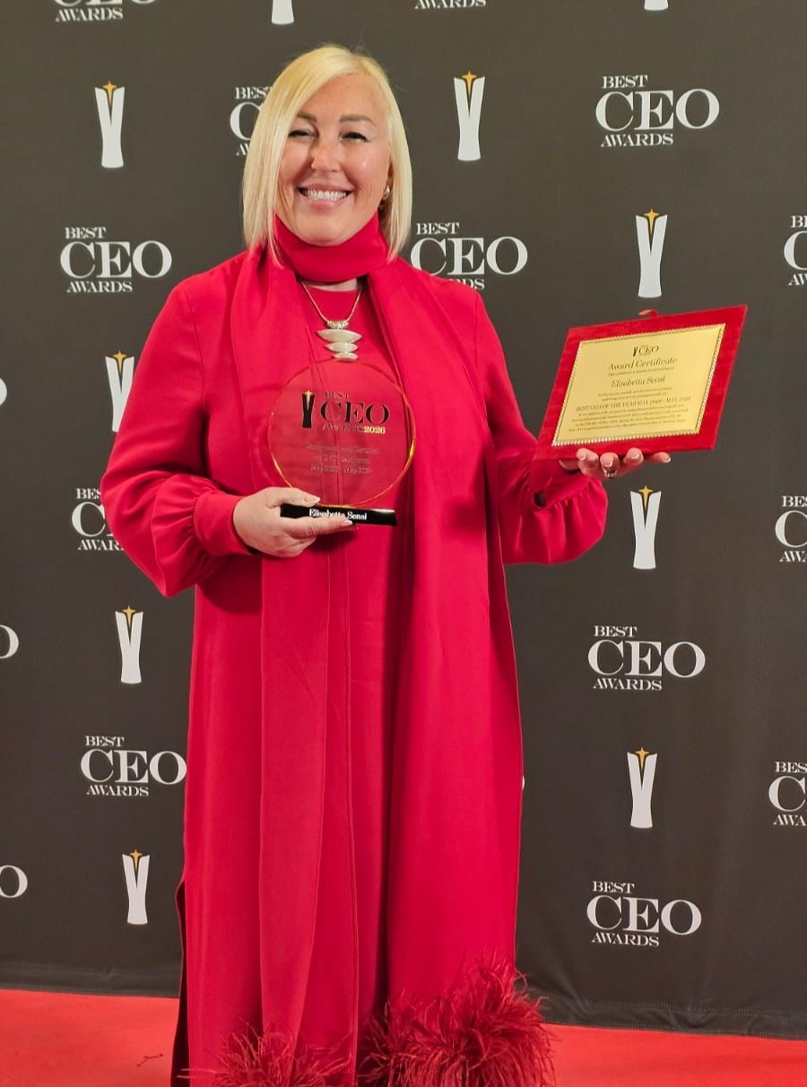 🇮🇹 Siamo orgogliose di congratularci con la nostra socia Elisabetta Sensi, insignita del prestigioso BEST CEO AWARDS 2026 nella categoria Logistica, Trasporti e Servizi.
La premiazione si è svolta lo scorso 16 maggio a Madrid, in un contesto internazionale di altissimo livello. Un riconoscimento ancora più significativo se si pensa che, tra le 7 aziende europee della categoria, Elisabetta era l’unica donna.
Un premio che celebra leadership, visione e competenza, e che rappresenta un importante segnale per tutto il settore.
Complimenti Elisabetta per questo straordinario traguardo!
#WISTAItaly #professionistedelmare
🇬🇧 We are proud to congratulate our member Elisabetta Sensi, who has been awarded the prestigious BEST CEO AWARDS 2026 in the Logistics, Transport and Services category.
The award ceremony took place on May 16 in Madrid, in a high-level international setting. An even more remarkable achievement considering that, among the 7 European companies in this category, Elisabetta was the only woman.
An award that recognises leadership, vision and expertise, and sends an important message to the entire industry.
Congratulations Elisabetta on this outstanding achievement!
#wistainternational #womenwhomovetheworld