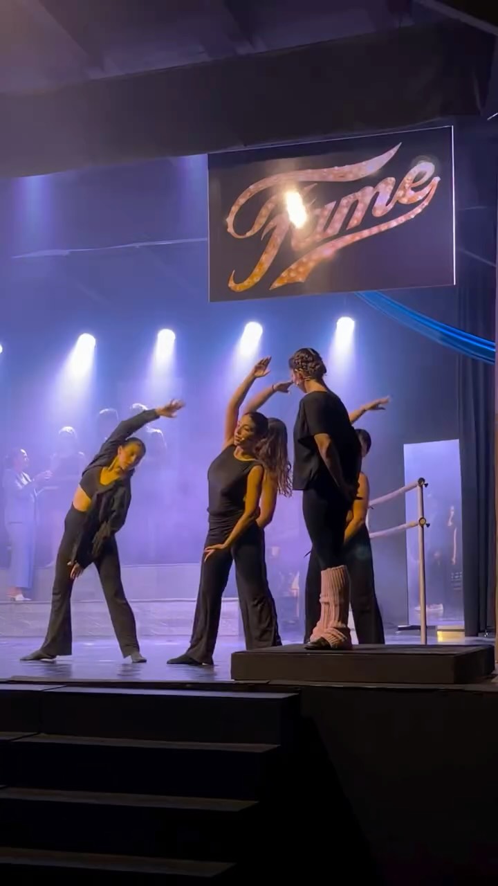 ✨“FAME”✨Non è stato un semplice saggio. ma un sogno vissuto sul palco degno di essere chiamato spettacolo 🔥🎭🩰🎤 ✨ Silva Arte Danze e Musical è passione…