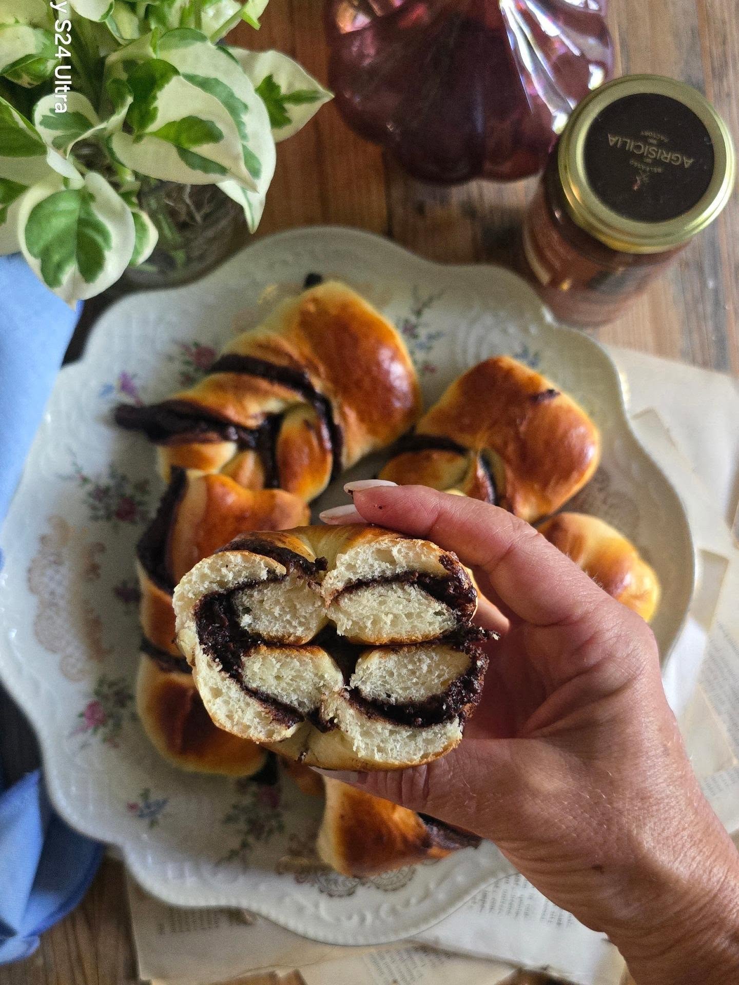 La colazione che profuma di casa… ☕️🤍Ci sono mattine che chiedono qualcosa di speciale:....